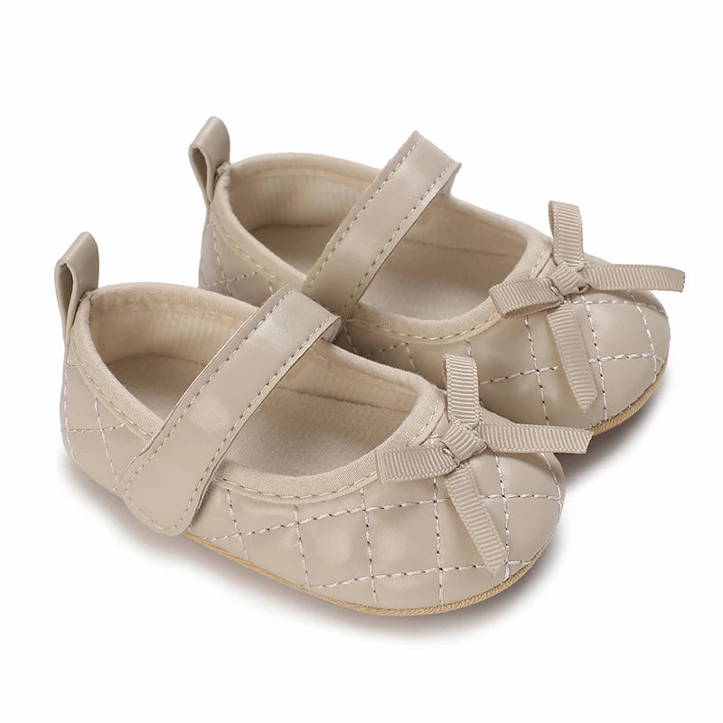 Spring and Autumn Baby Shoes Fashionable Classic Girl Baby Sweet PU Princess Shoes Rubber Sole Anti slip Walking Shoes