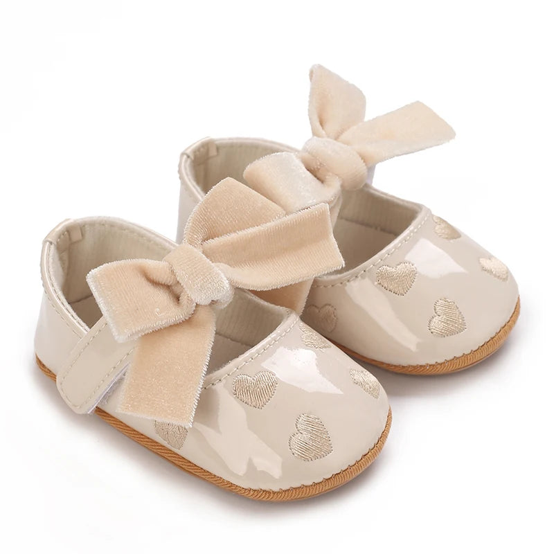 Spring and Autumn Baby Shoes Fashionable Classic Girl Baby Sweet PU Princess Shoes Rubber Sole Anti slip Walking Shoes