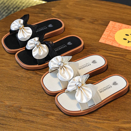 New mesh pearl butterfly casual spring and summer slippers for girls, indoor and outdoor beach exposed toe comfortable sandals