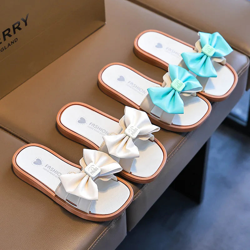 Girls Slippers Fashion Outside Wear Soft Bottom Non-slip Sweet Bow Sandals Slippers Middle and Big Children Beach One Word Drag
