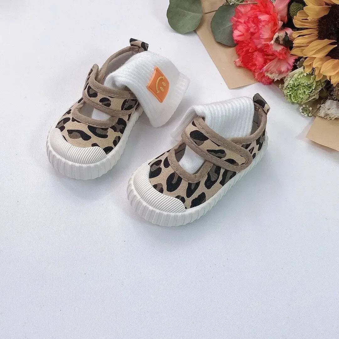 Girls' Canvas Shoes 2025 Spring New Children's Board Shoes Single Shoe Girls' Shoes Small and Medium Boys' Casual Shoes кросовки