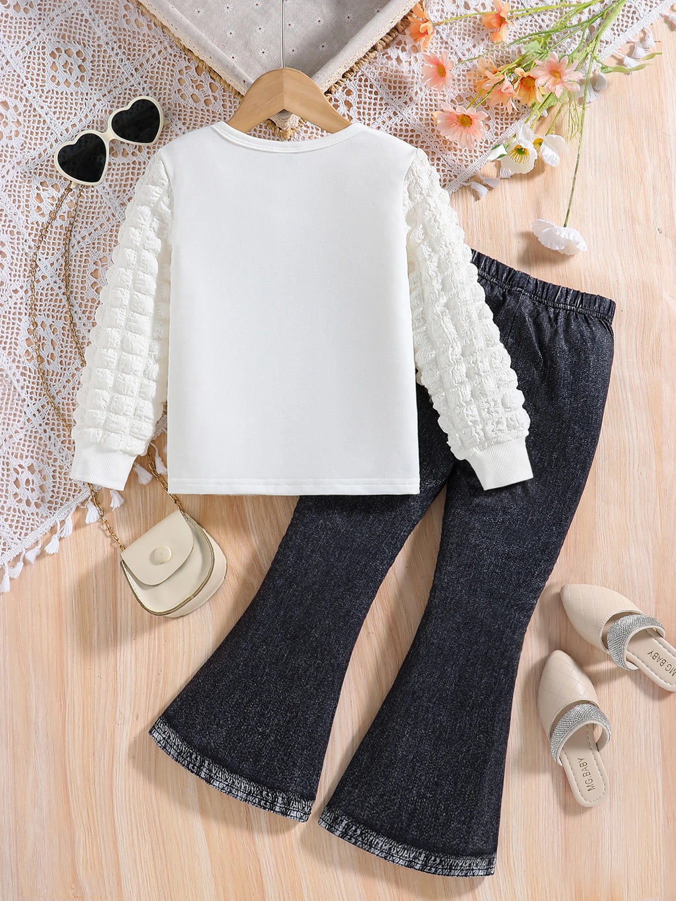Girls' Two-Piece Spring/Autumn Outfit – White Round Neck Long Sleeve Top with Cartoon Print and Solid Color Slim-Fit Pants