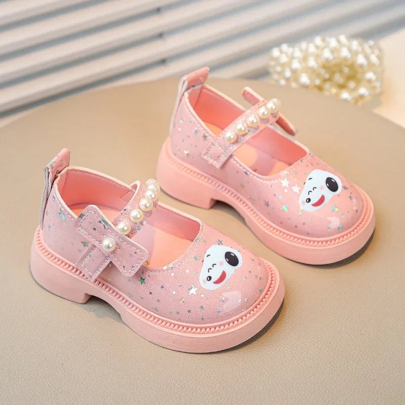 Soft Soles Toddler Shoes Snoopy Fashion Pearl Sandals summer Princess Dance ShoesGirls Leather Shoes Spring Autumn New Sandals